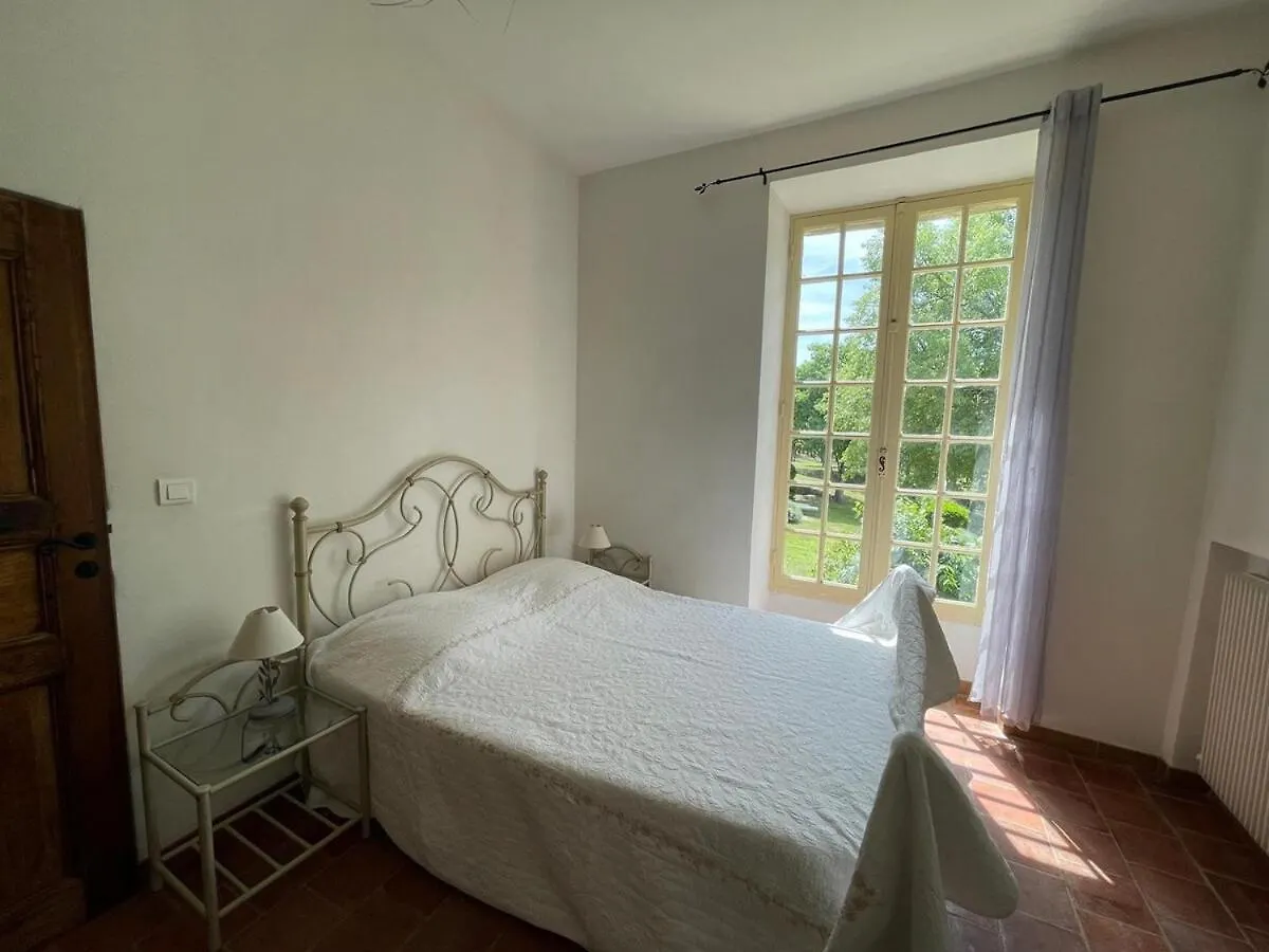 Luberon Gite Chaleureux 100 M2 Piscine Jardin Saumane-de-Vaucluse Frankrijk