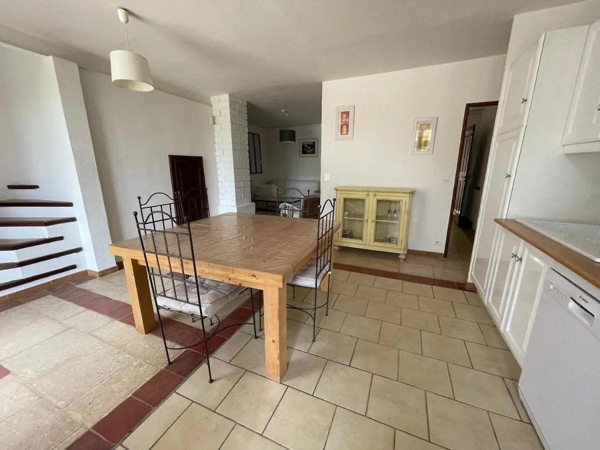 Luberon Gite Chaleureux 100 M2 Piscine Jardin Saumane-de-Vaucluse Vakantiehuis