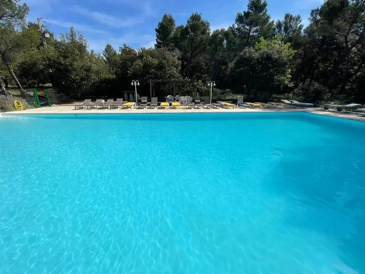 Luberon Gite Chaleureux 100 M2 Piscine Jardin Saumane-de-Vaucluse
