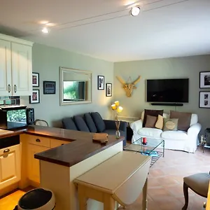 Les Pins, Provence Country Club Saumane-de-Vaucluse